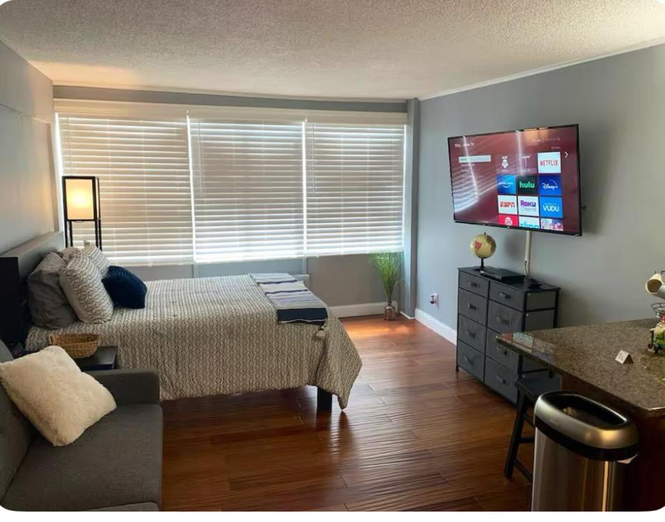 Condo Close To Stadium And Free Parking 諾克斯維爾 外观 照片